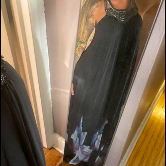 Bebe Gown/Dress with attached jewelled collar 🤍 - Picture 8 of 10